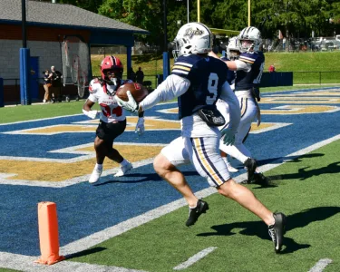 Barlett, Zimmerman made impact in Lycoming's 49-25 win vs. Catholic